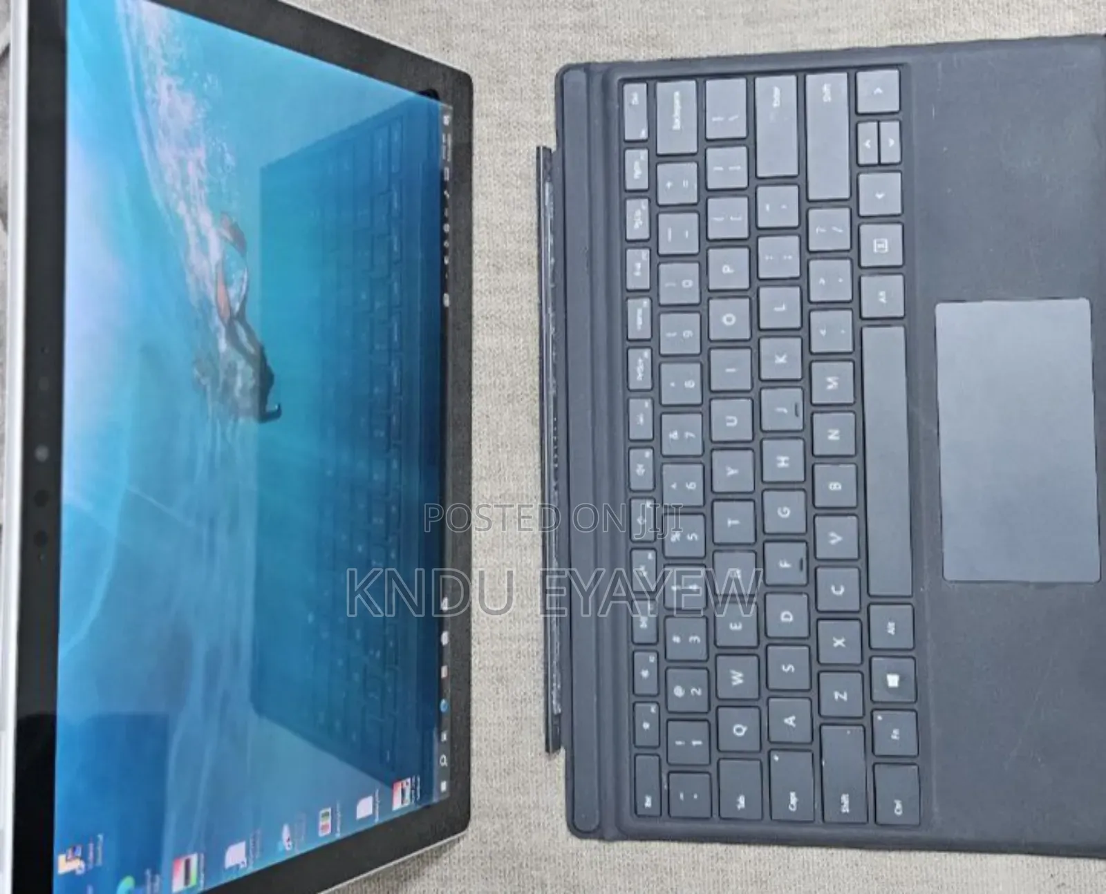 New Laptop Microsoft Surface 8GB Intel Core I5 SSD 128GB