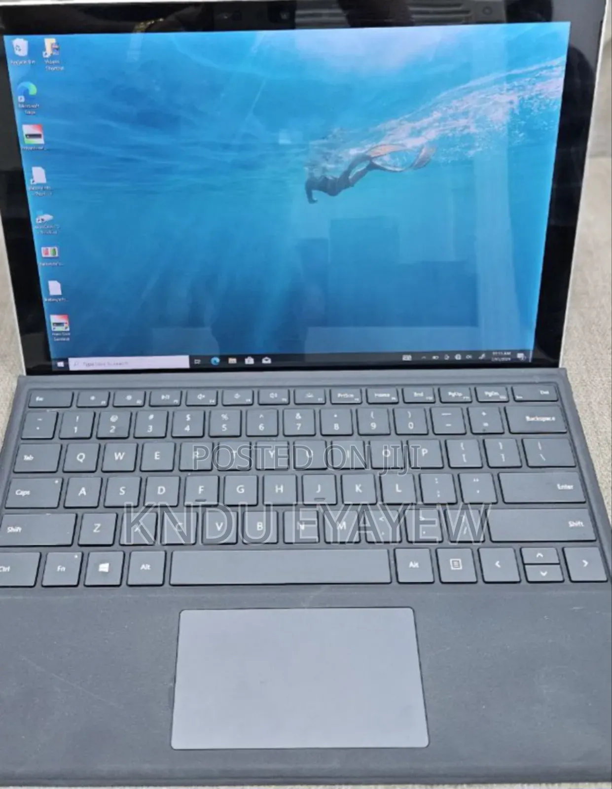 New Laptop Microsoft Surface 8GB Intel Core I5 SSD 128GB