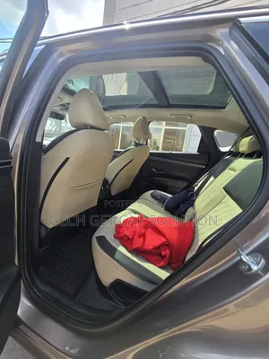 Hyundai Tucson 2022 Gold