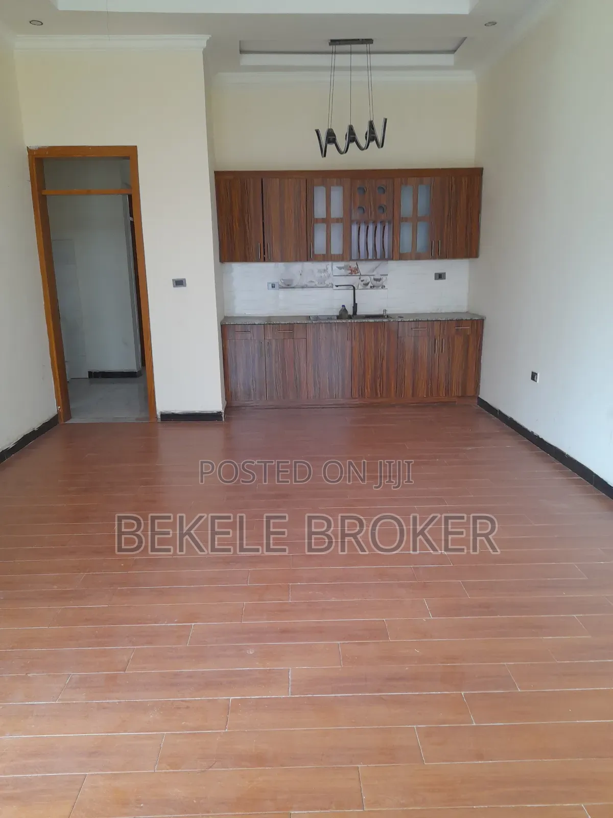 Furnished 5bdrm Villa in ቪለ, Bole for sale