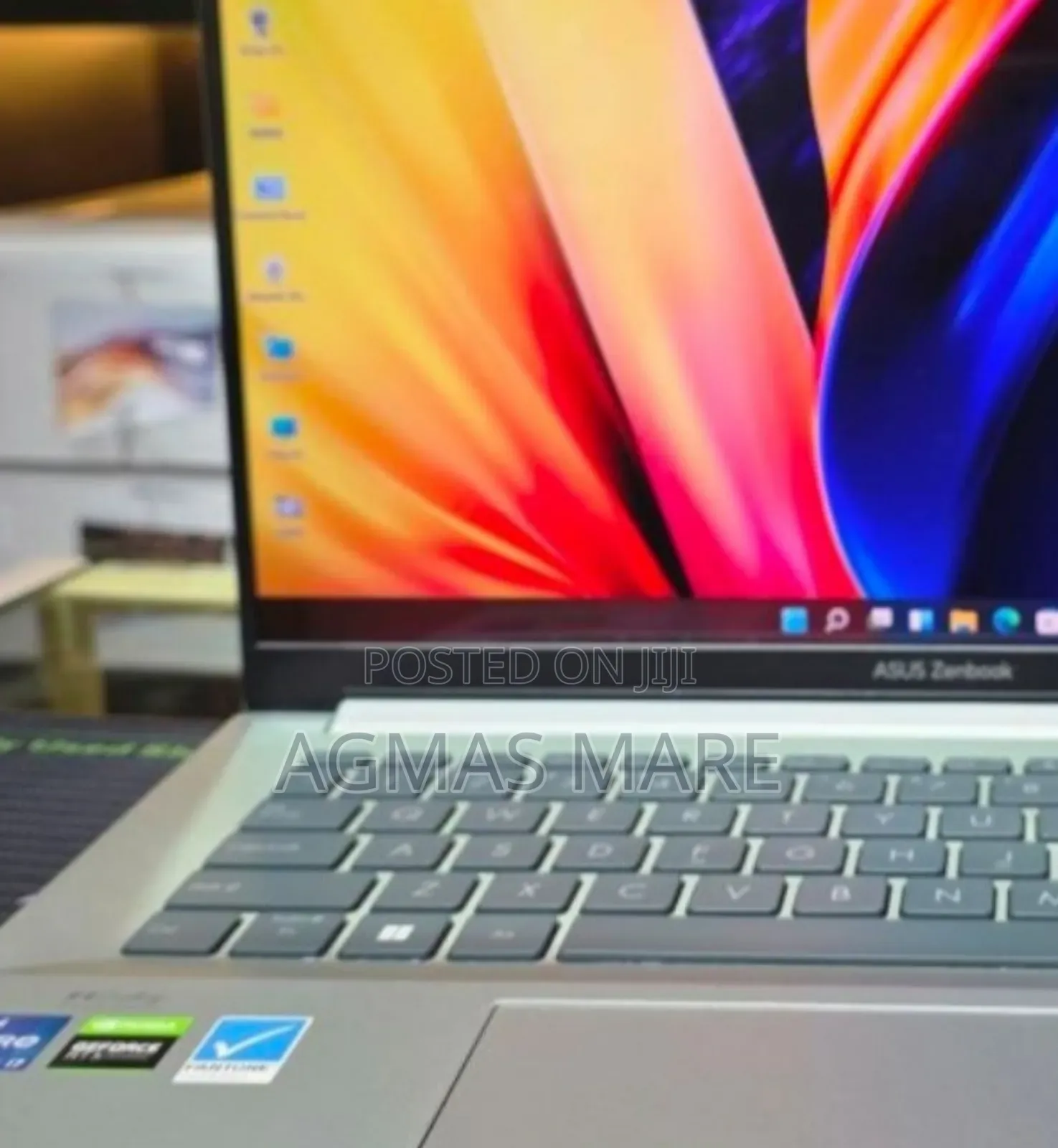 New Laptop Asus Zenbook 14 UX434 16GB Intel Core I7 SSD 512GB