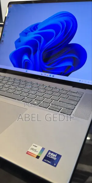 New Laptop Dell Inspiron 15 16GB Intel Core Ultra 7 SSD 1T