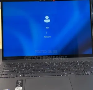 Photo - New Laptop Lenovo Ideapad 3 16GB Intel Core I5 SSD 512GB