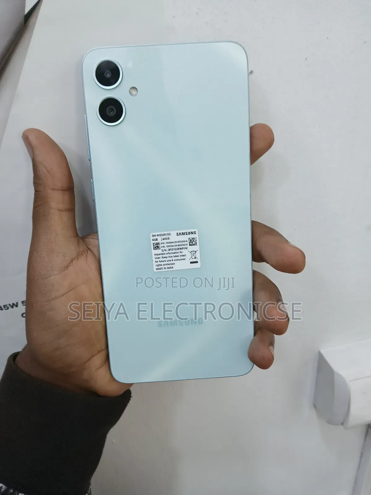 New Samsung Galaxy M05 64 GB White