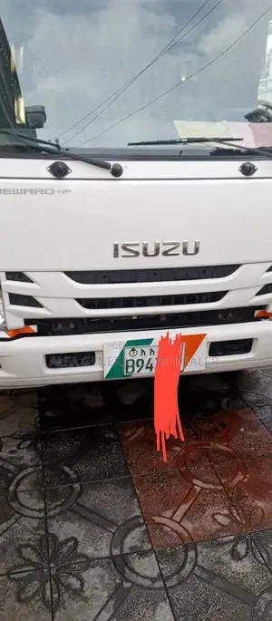 Photo - 2024/5 Isuzu ኦባማ B94**14ሺ ኪሎሜት