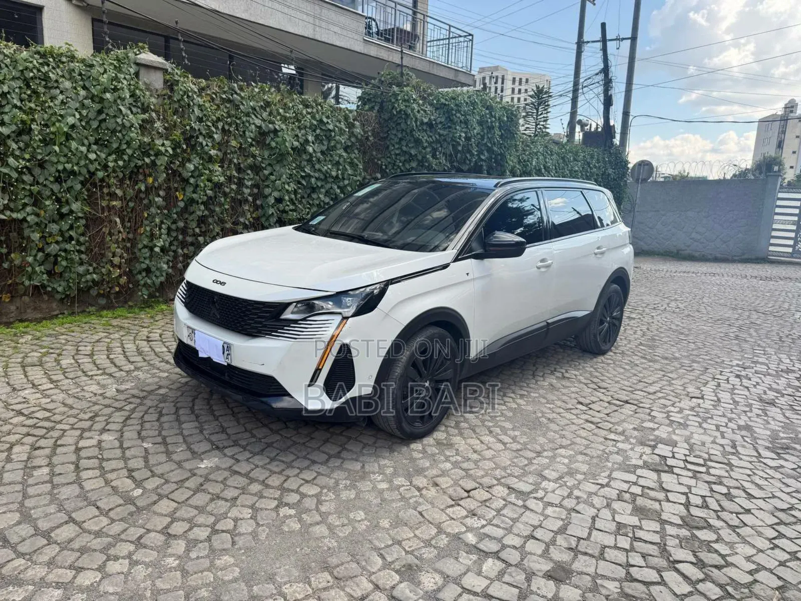 Peugeot 5008 2022 White