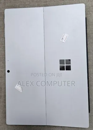 Photo - New Laptop Microsoft Surface Pro 7 8GB Intel Core I5 SSD 128GB