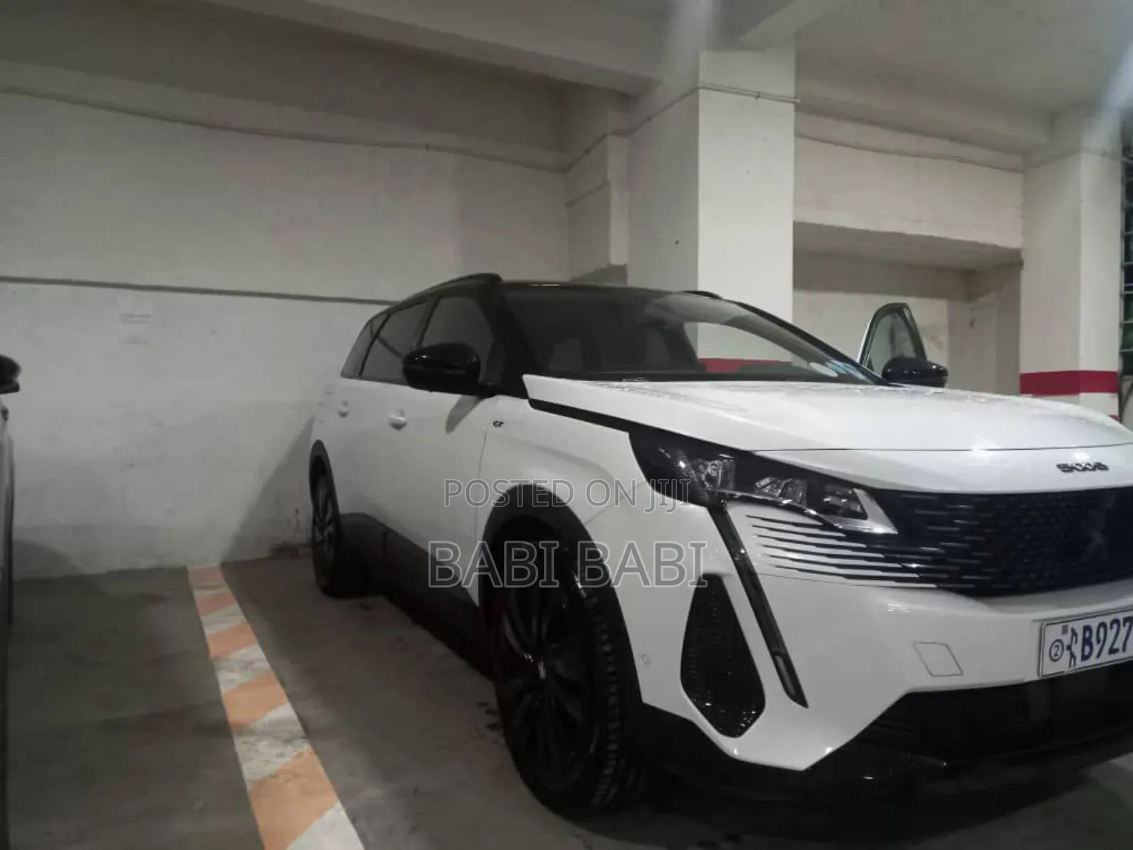 Peugeot 5008 2022 White