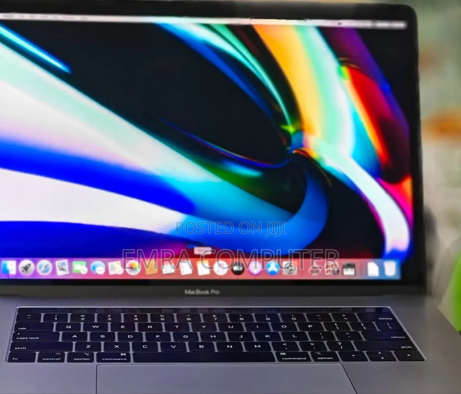 New Laptop Apple MacBook Pro 2019 32GB Intel Core I9 SSD 512GB