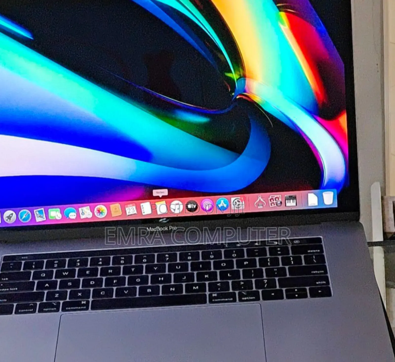 New Laptop Apple MacBook Pro 2019 32GB Intel Core I9 SSD 512GB