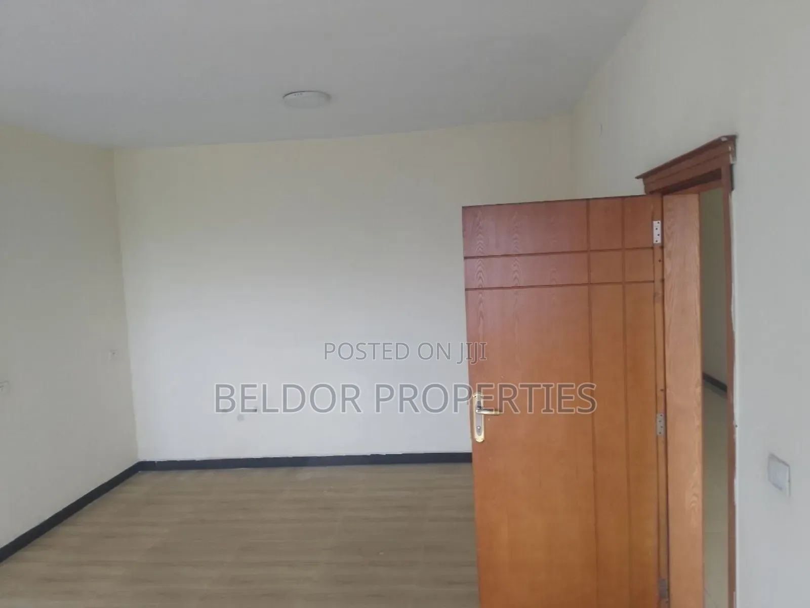 የሚከራይ ቢሮ ሳርቤት