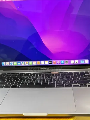 New Laptop Apple MacBook Pro 2019 32GB Intel Core i9 SSD 512GB