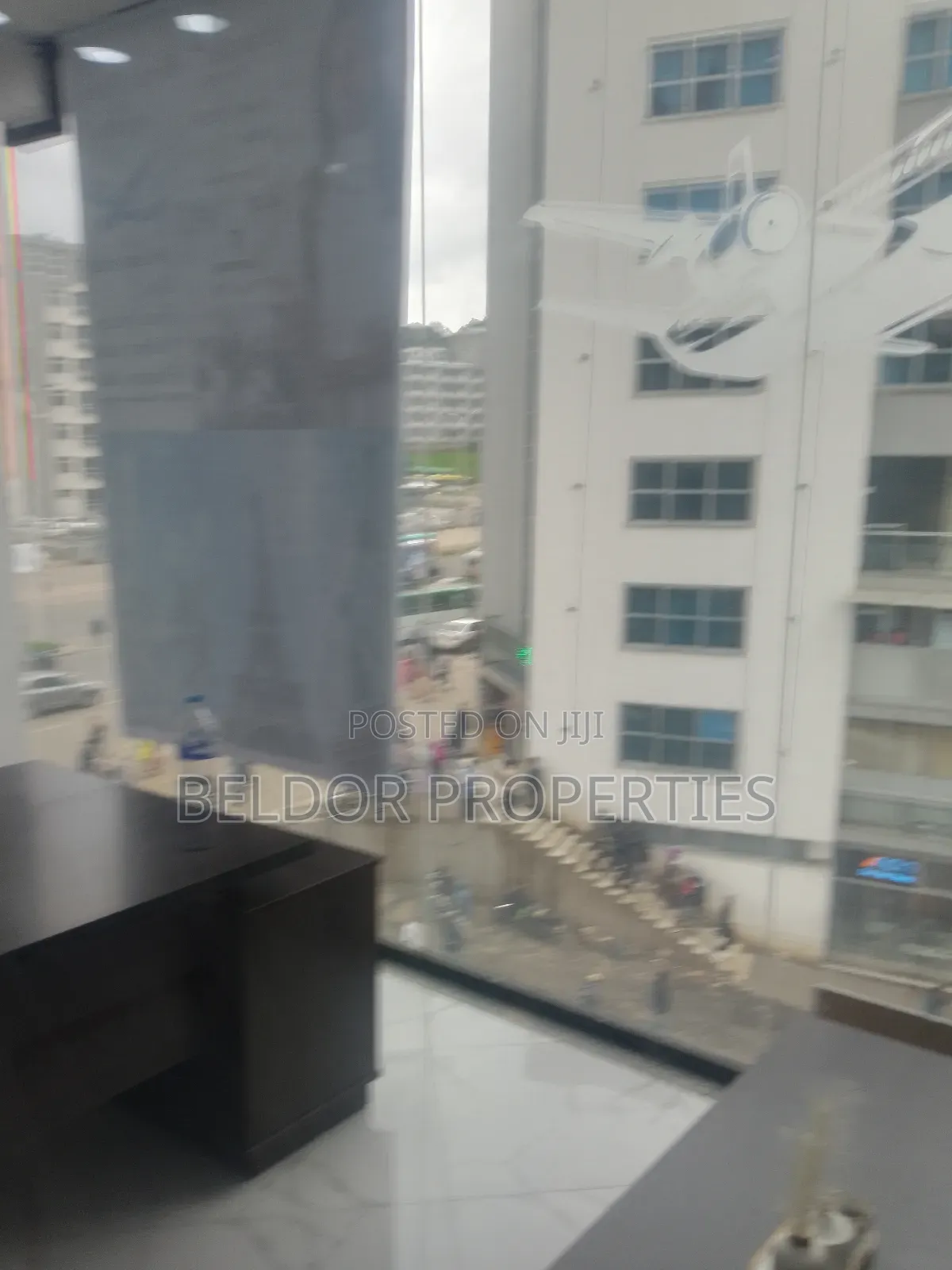 የሚከራይ ሱቅ መገናኛ