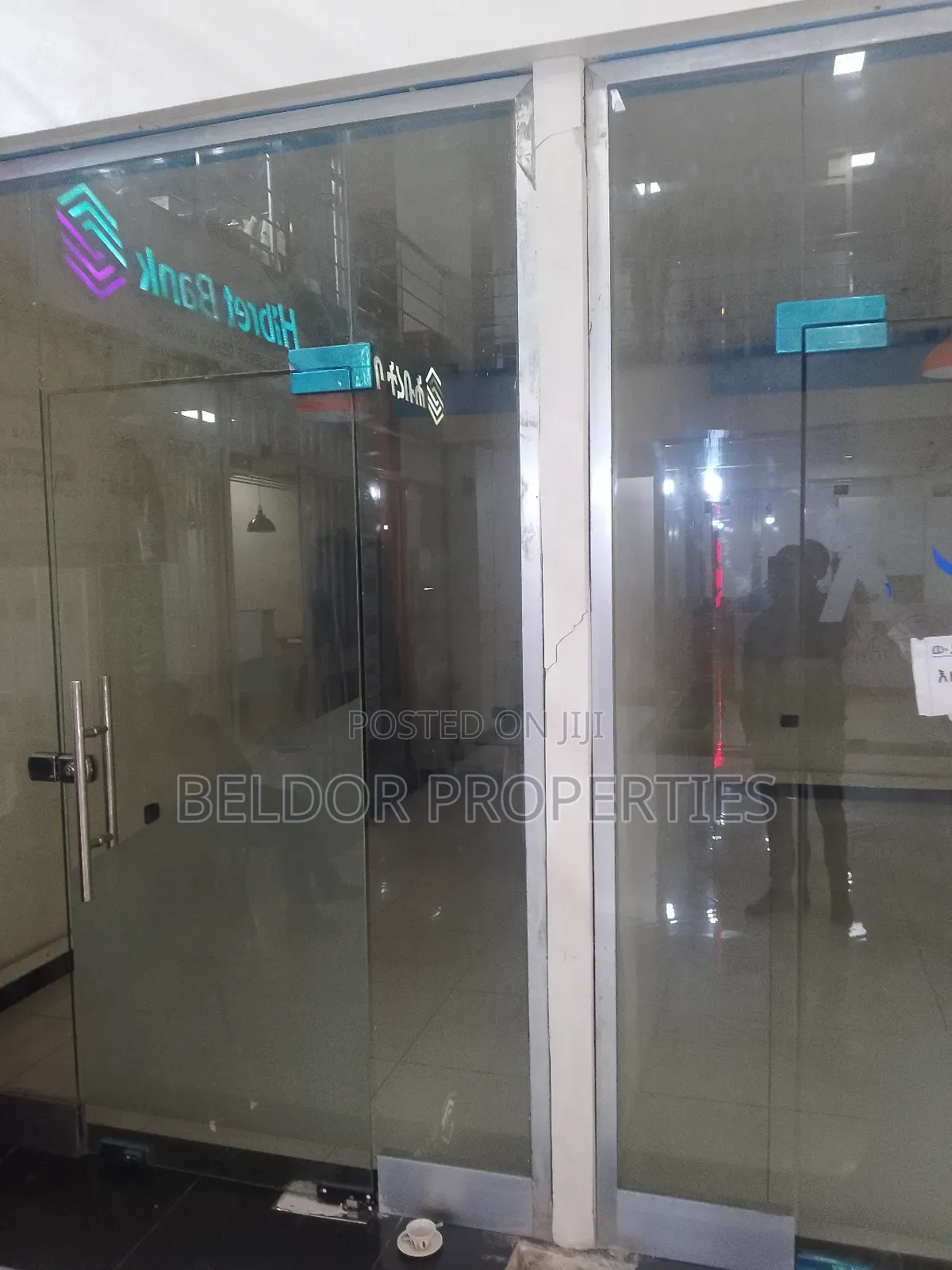 የሚከራይ ሱቅ መገናኛ