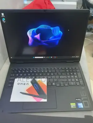 New Laptop HP Omen 16 16GB Intel Core i9 SSD 1T