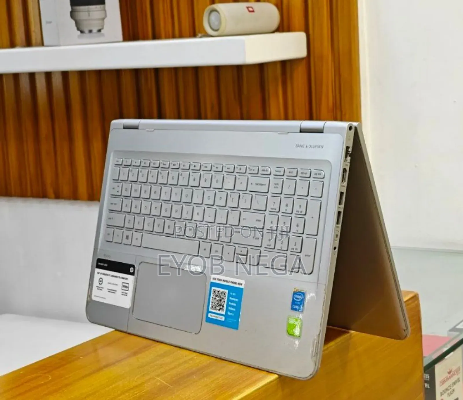 Laptop HP Envy X360 8GB Intel Core I7 HDD 1T