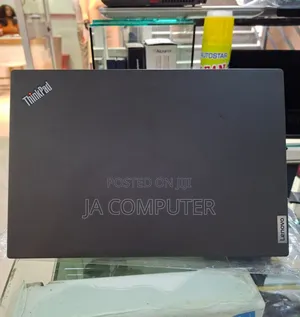 New Laptop Lenovo ThinkPad T14 32GB Intel Core I7 SSD 512GB