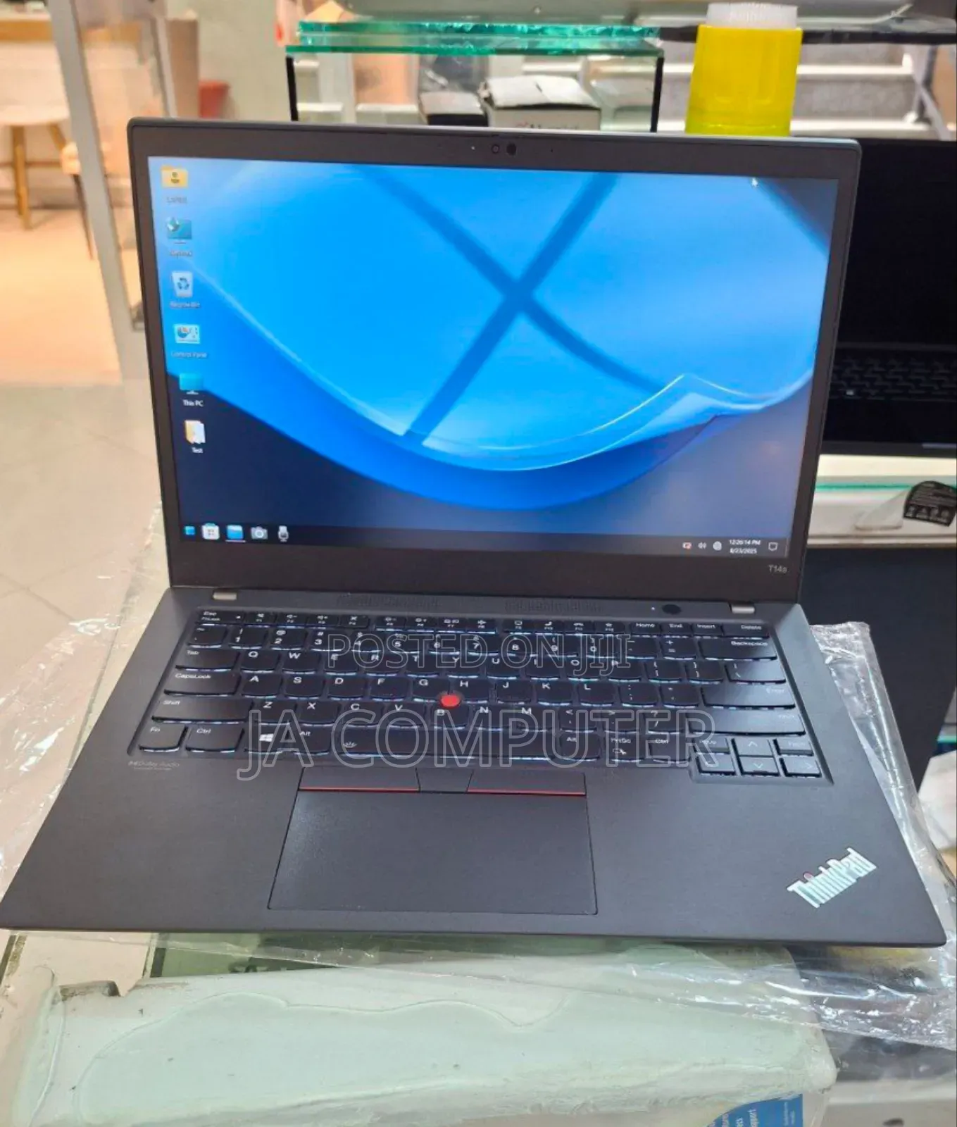 New Laptop Lenovo ThinkPad T14 32GB Intel Core I7 SSD 512GB