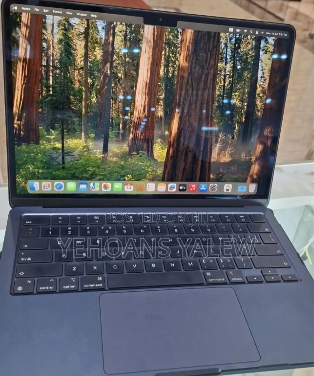New Laptop Apple MacBook Air 2022 M2 8GB Apple M2 SSD 256GB