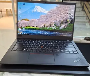 Photo - New Laptop Lenovo ThinkPad X1 Carbon 16GB Intel Core I7 SSD 512GB