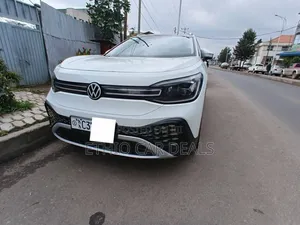 Volkswagen ID.6 Crozz 66 kWh RWD 2022 White