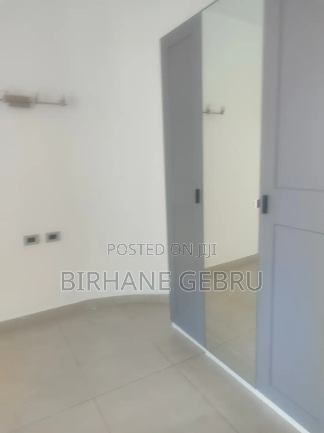 2bedroom Luxury Semi Fernished Apartiment for Rent
