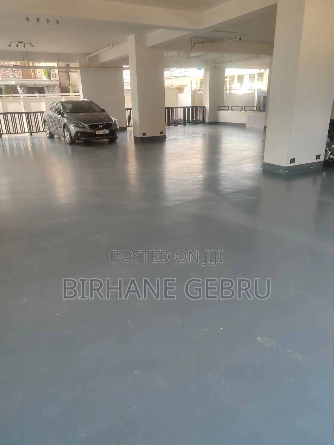 2bedroom Luxury Semi Fernished Apartiment for Rent