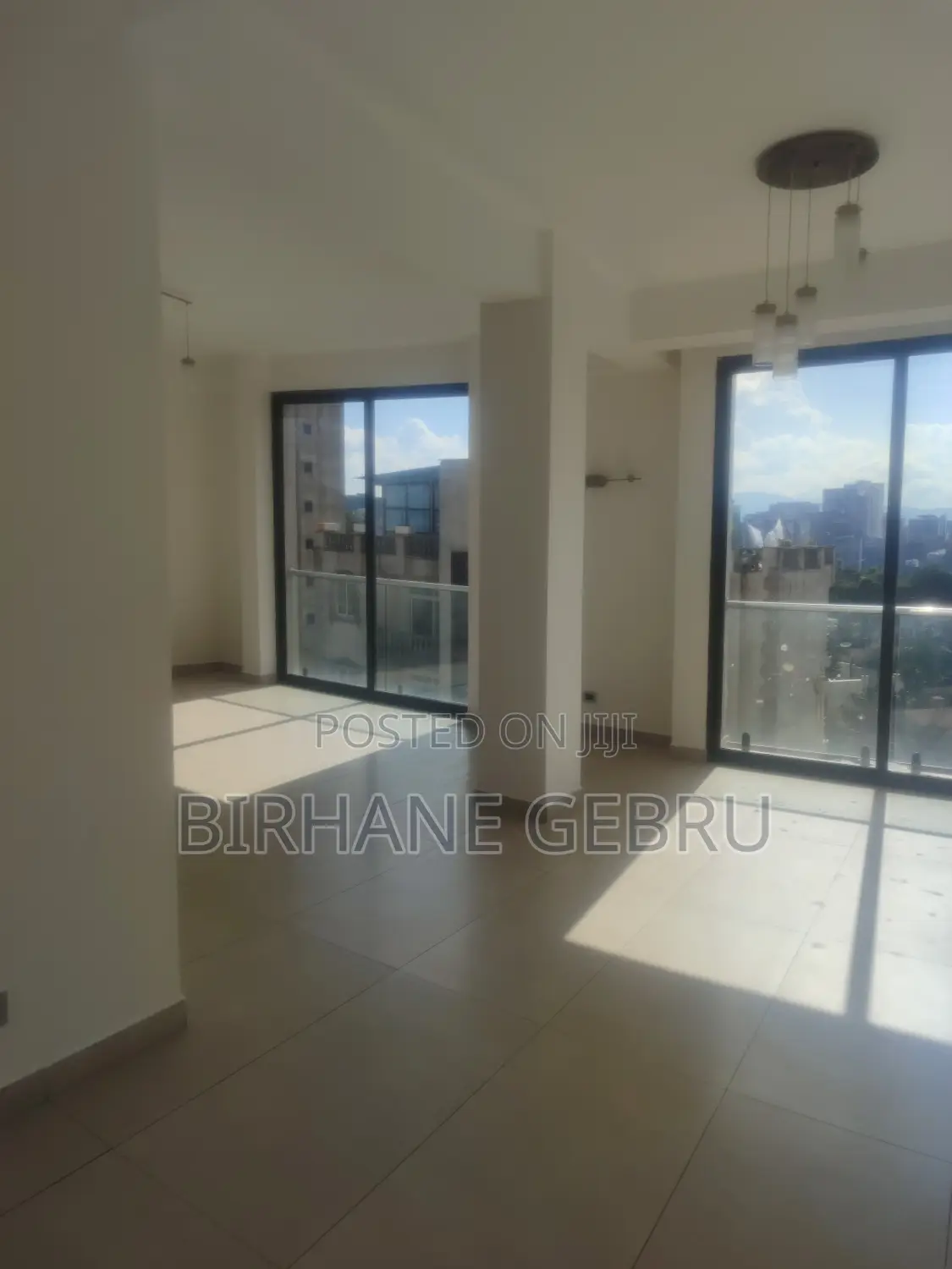 2bedroom Luxury Semi Fernished Apartiment for Rent