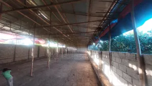 Photo - Henhouse Ware House for Rent