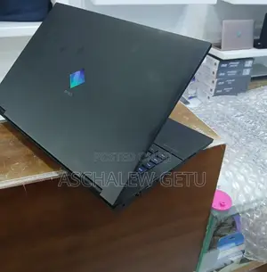 New Laptop HP Omen 17t 32GB Intel Core I9 SSD 2T