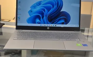 Photo - New Laptop HP Pavilion 14 16GB Intel Core I7 SSD 512GB