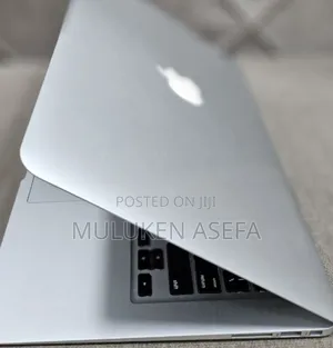 New Laptop Apple MacBook Air 2017 8GB Intel Core I5 SSD 256GB