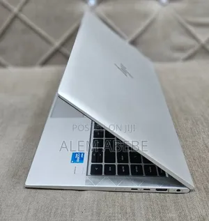 New Laptop HP EliteBook 840 G8 16GB Intel Core I5 SSD 512GB