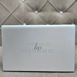 New Laptop HP EliteBook 840 G8 16GB Intel Core I5 SSD 512GB