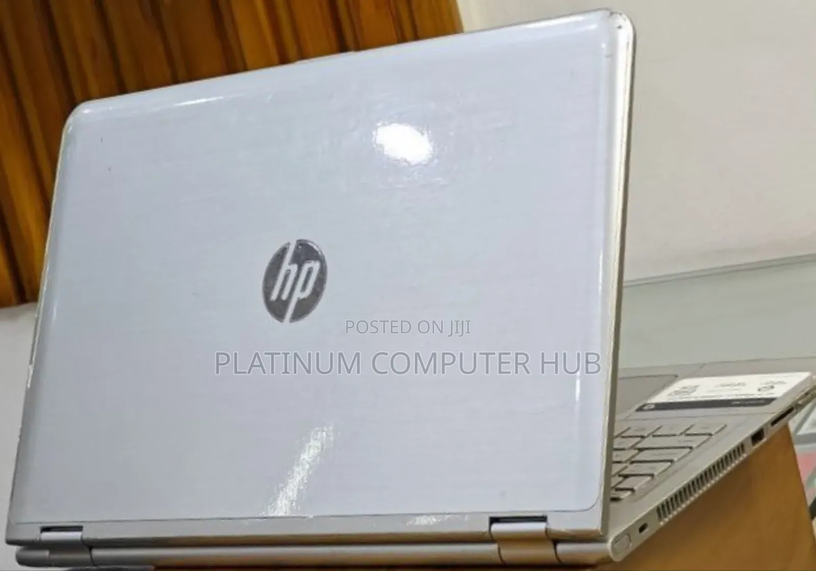 Laptop HP Envy X360 8GB Intel Core I5 HDD 1T