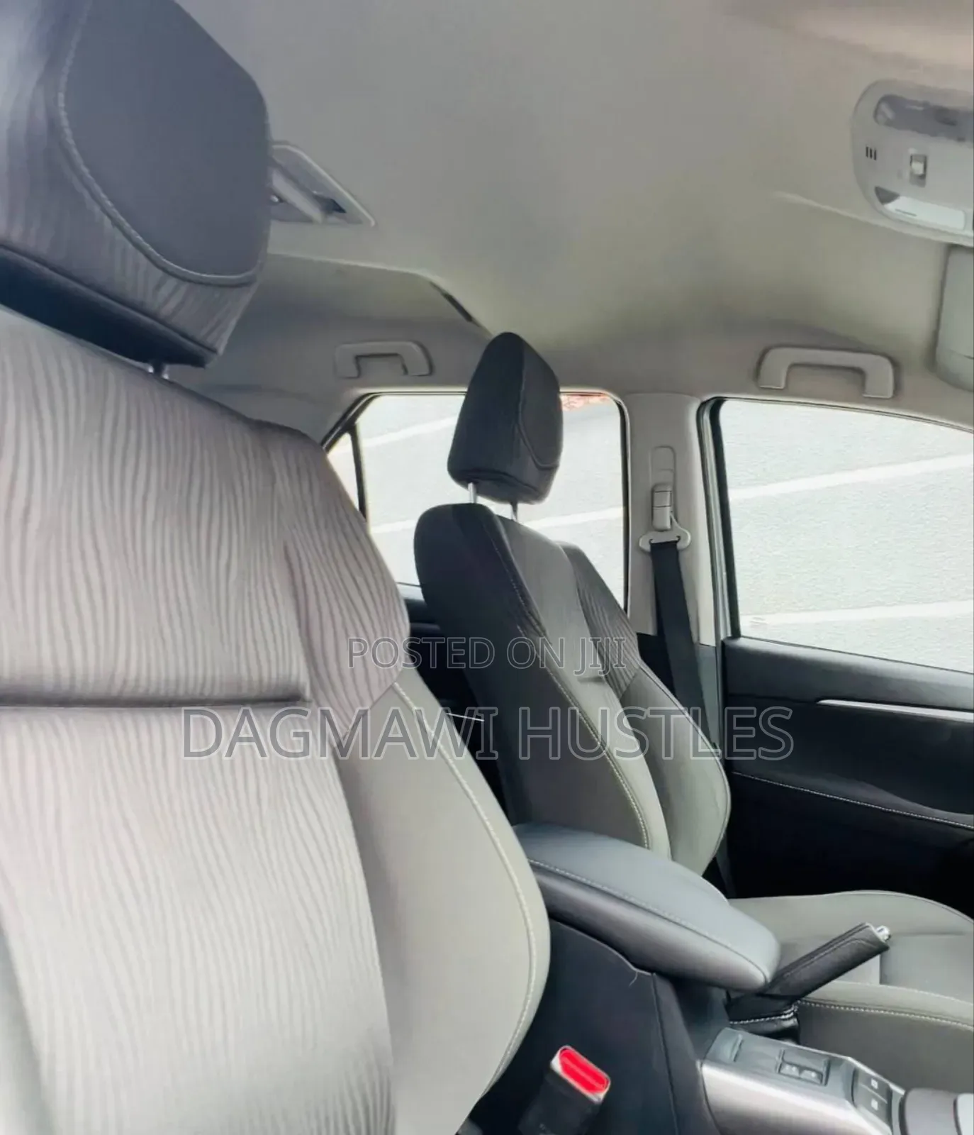 Toyota Fortuner 2.8 D AWD 2023 Silver