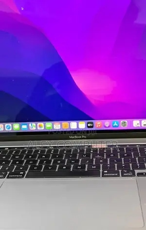 New Laptop Apple MacBook Pro 2019 32GB Intel Core I9 SSD 512GB