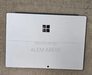 New Laptop Microsoft Surface Pro 7 16GB Intel Core I7 SSD 256GB