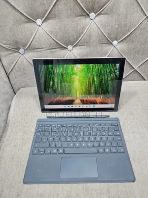 New Laptop Microsoft Surface Pro 7 16GB Intel Core I7 SSD 256GB