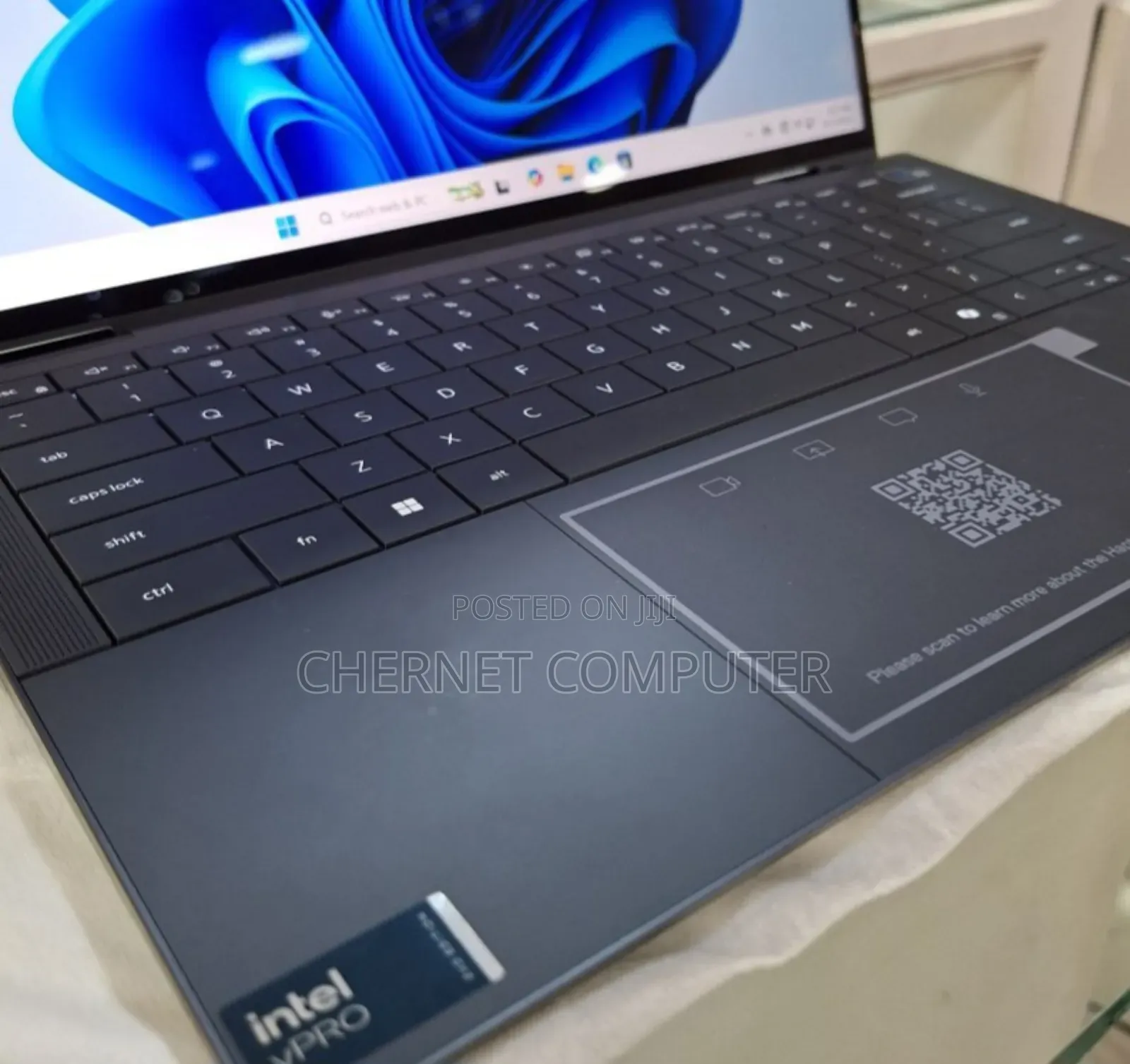 New Laptop Dell 32GB Intel Core Ultra 7 SSD 1T