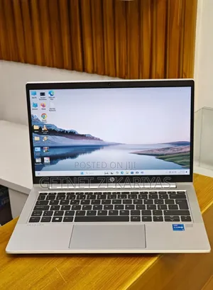 New Laptop HP EliteBook 830 G8 16GB Intel Core I5 SSD 512GB