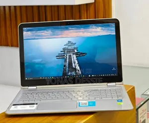 Laptop HP Envy X360 8GB Intel Core i7 HDD 1T