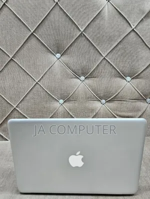 New Laptop Apple MacBook Pro 2012 6GB Intel Core I5 SSD 256GB