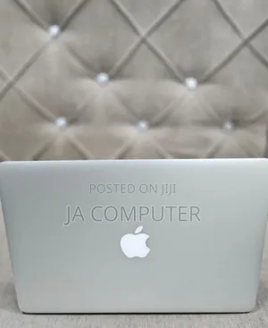 New Laptop Apple MacBook Air 2017 8GB Intel Core I5 SSD 256GB