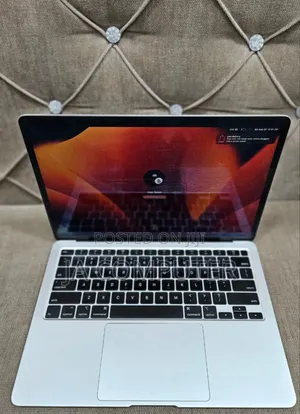 New Laptop Apple MacBook Air 2020 8GB Intel Core I5 SSD 512GB