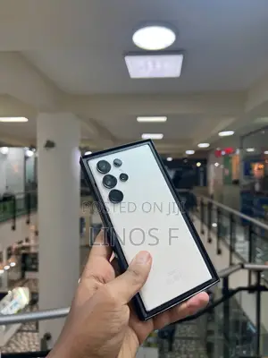 Photo - Samsung Galaxy S23 Ultra 256 GB White