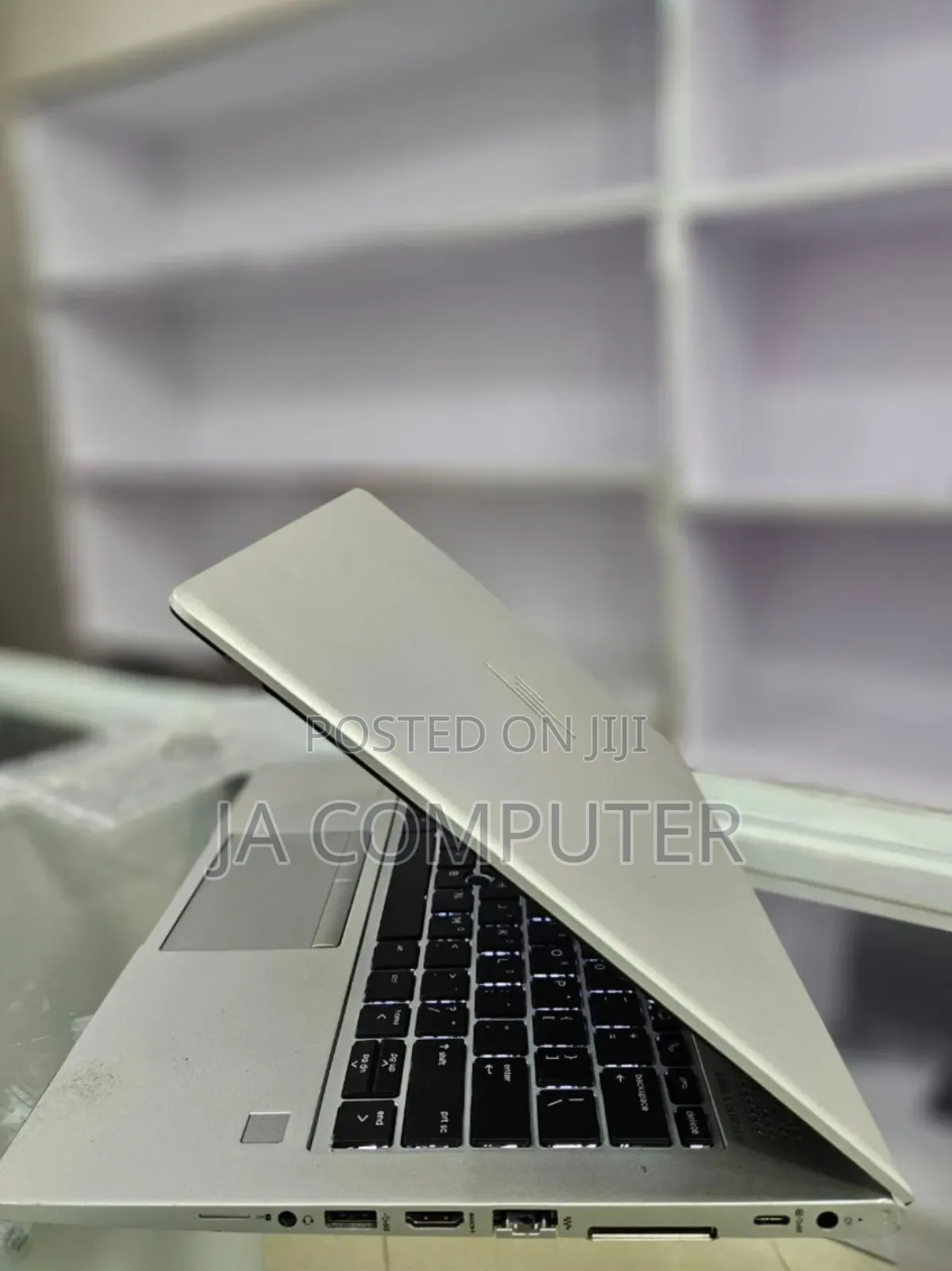 New Laptop HP EliteBook 830 16GB AMD Ryzen 7 SSD 512GB