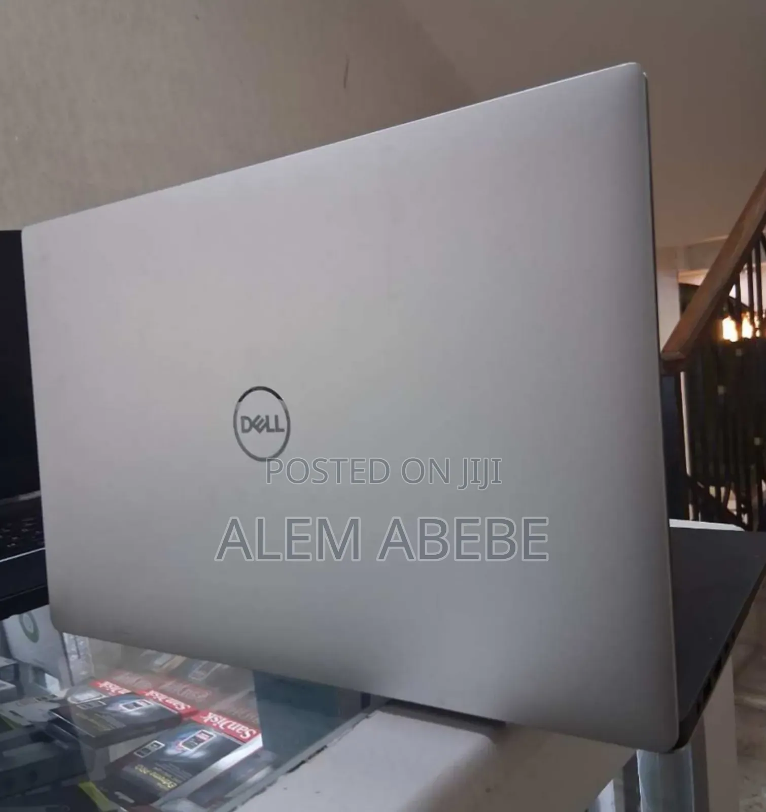 New Laptop Dell Precision 15 3520 16GB Intel Core I7 SSD 512GB