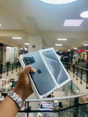 Apple iPhone 15 Pro Max 1 TB Black