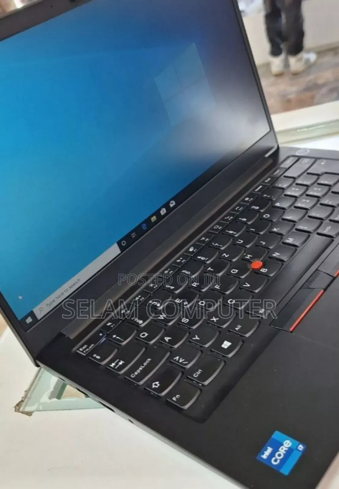 New Laptop Lenovo ThinkPad T14 16GB Intel Core I7 SSD 256GB